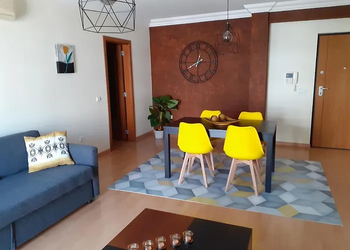 Alfarrobeira Mar דירה *