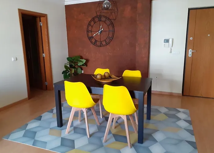 Alfarrobeira Mar * קווארטיירה